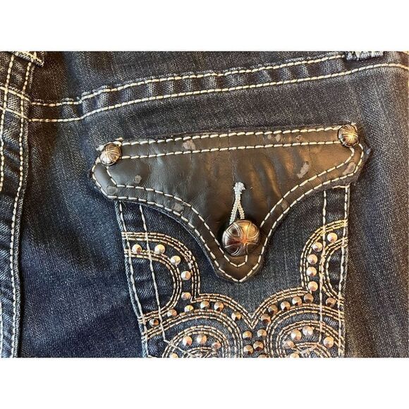 Antique Rivet Straight Jeans Size 26 Rhinestone Gothic Rock (2129) Read - Picture 7 of 10